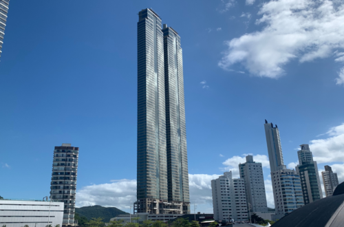 A cobetura de Naymar em Balneário Camboriú