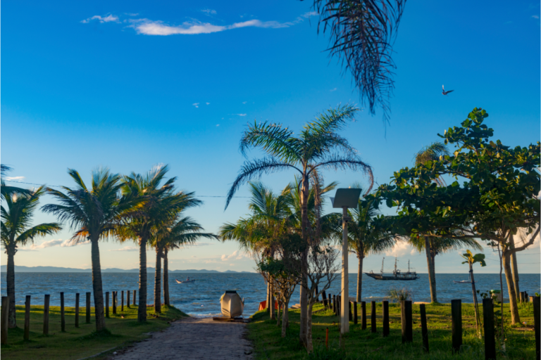 5 praias de Santa Catarina para ir no feriado de 12 de outubro